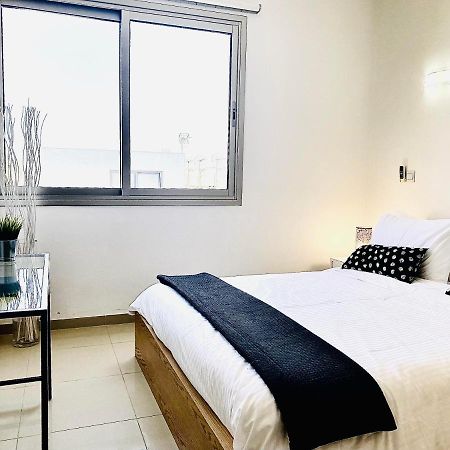 The Penthouse 401 Daire Larnaca Dış mekan fotoğraf
