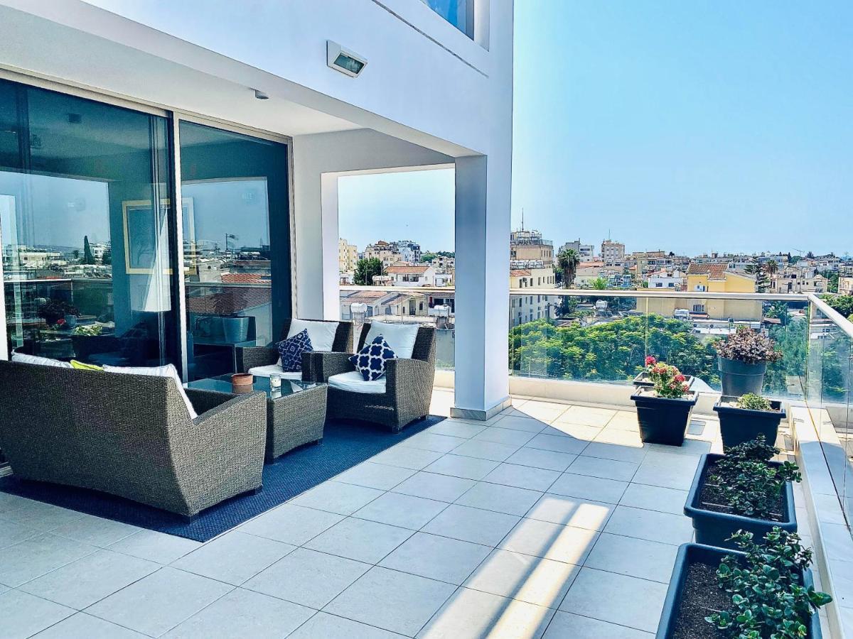 The Penthouse 401 Daire Larnaca Dış mekan fotoğraf